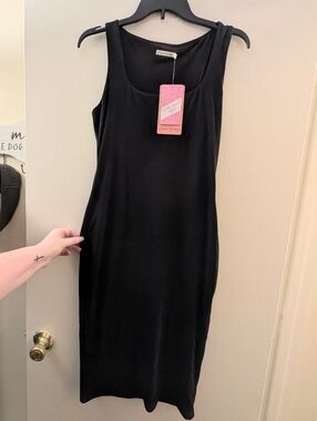 3/$20 Classic Black Sleeveless Double Layered Dress